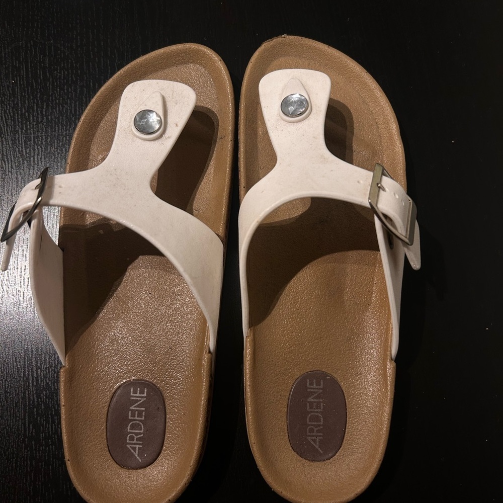Ardene Women's Cream Sandals with Buckle